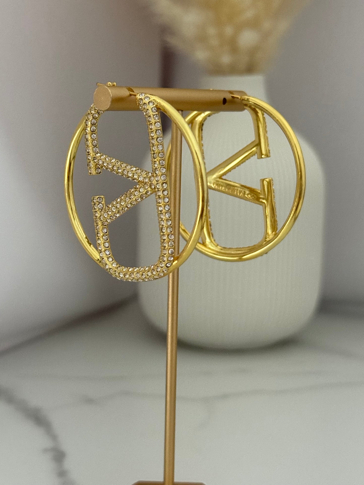 Valentina Hoops