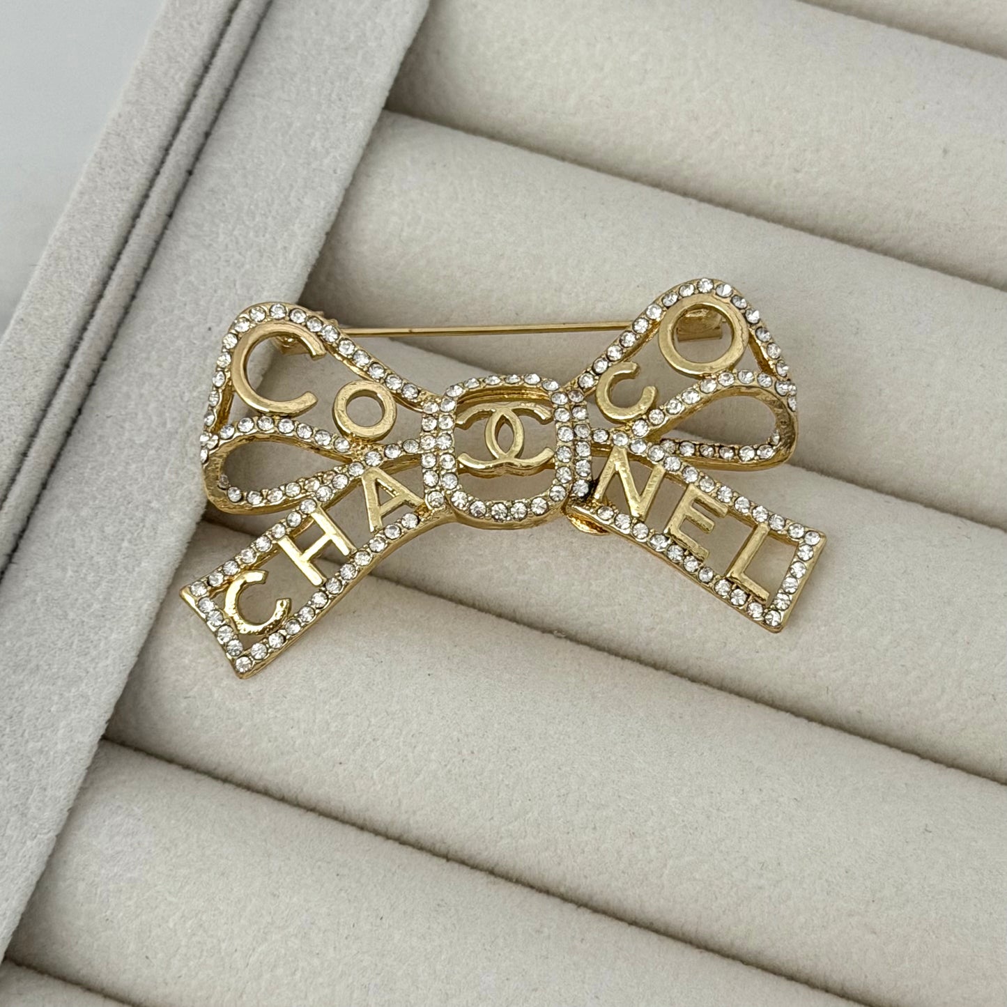 Coco Bow Brooch