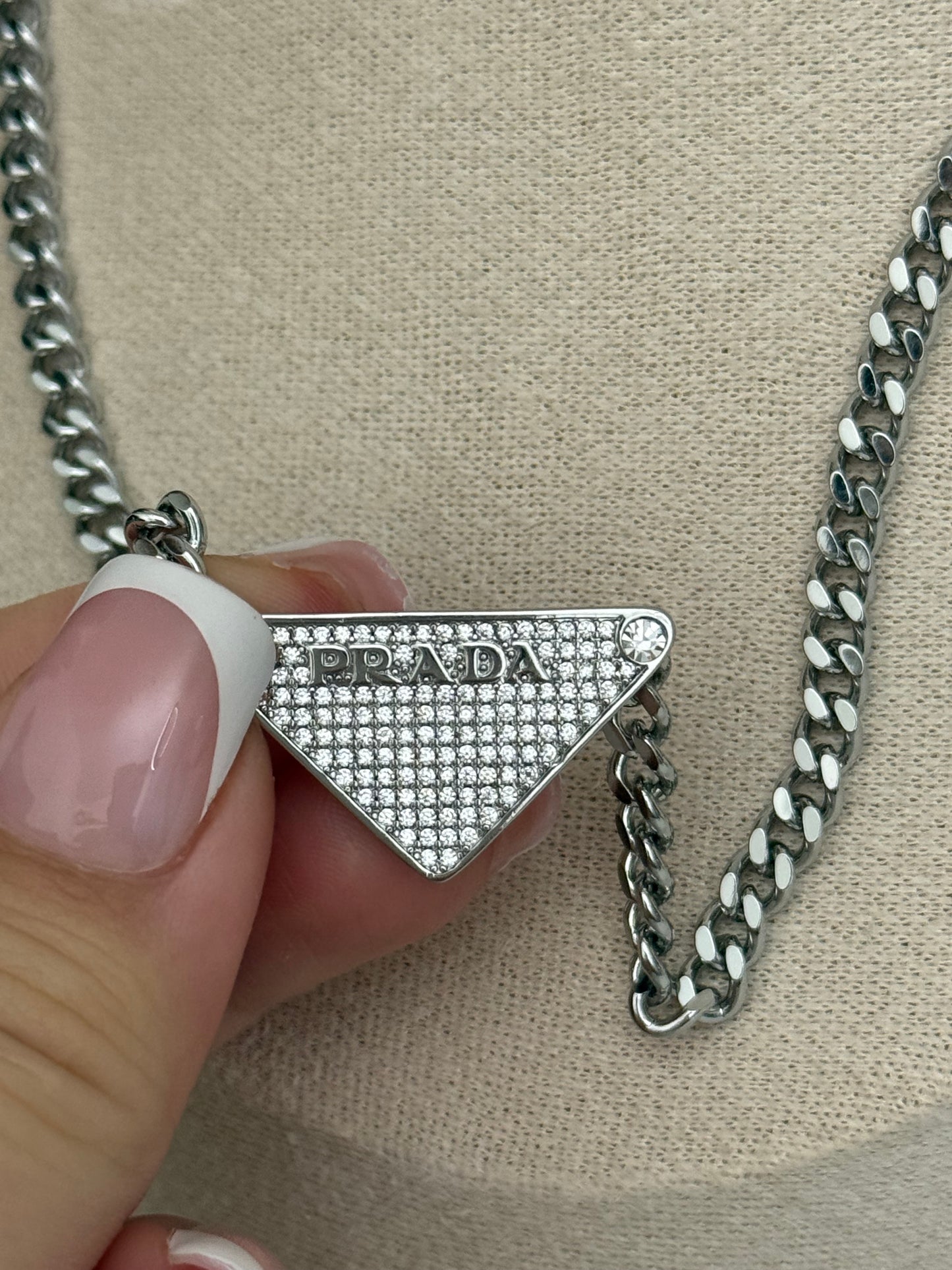 Pr Full Crystal Necklace