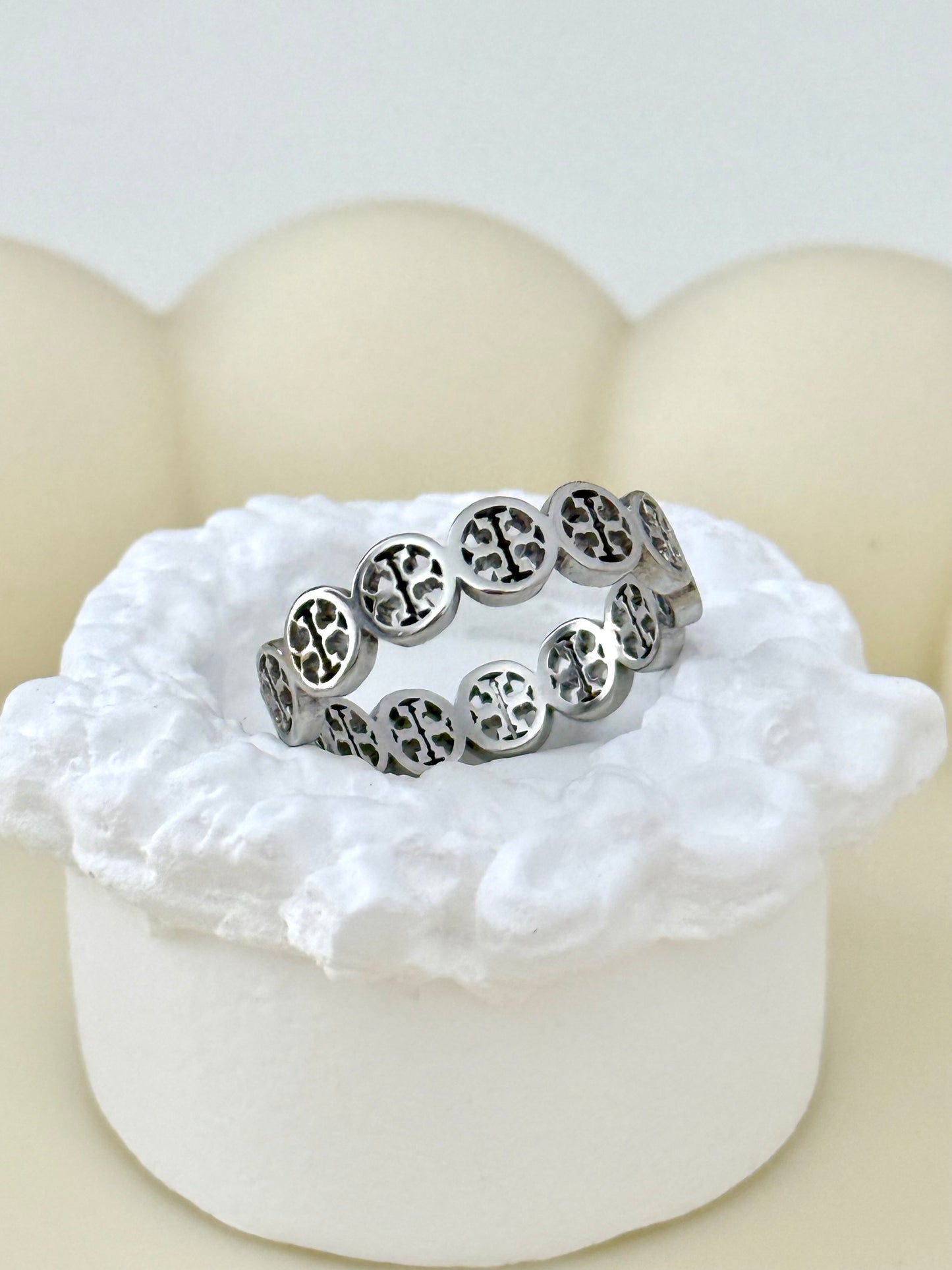 Tara Ring