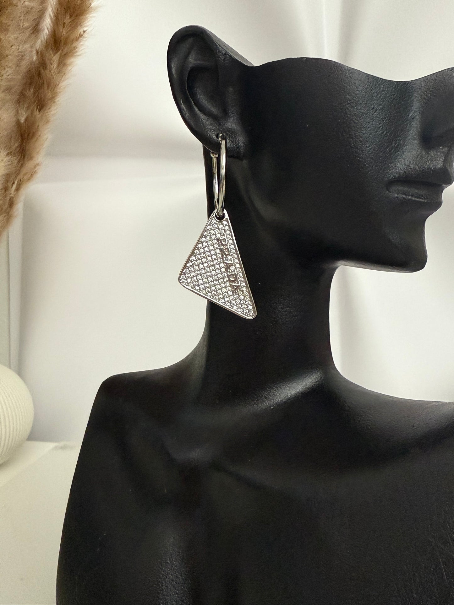 Pr Crystal Hoops