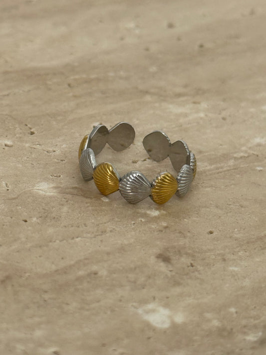 Shell Two Tone Ring