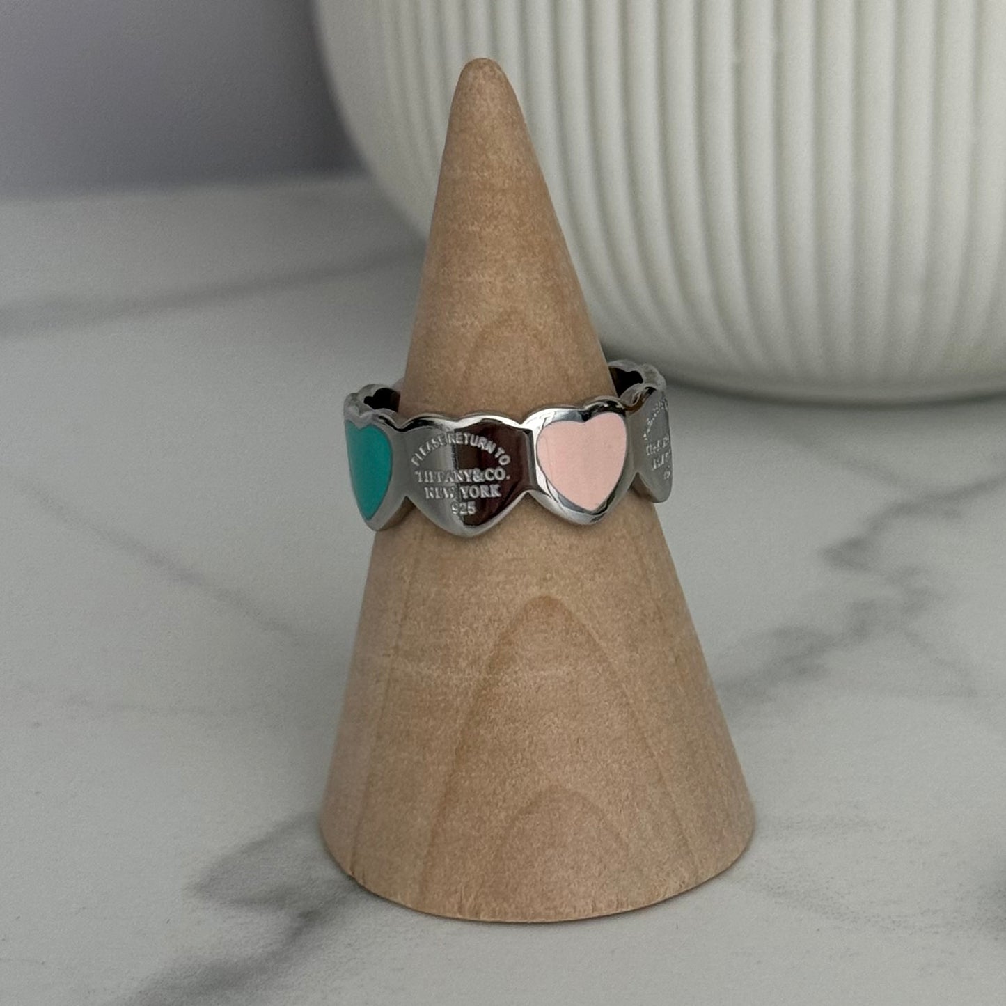Fanny Hearts Ring