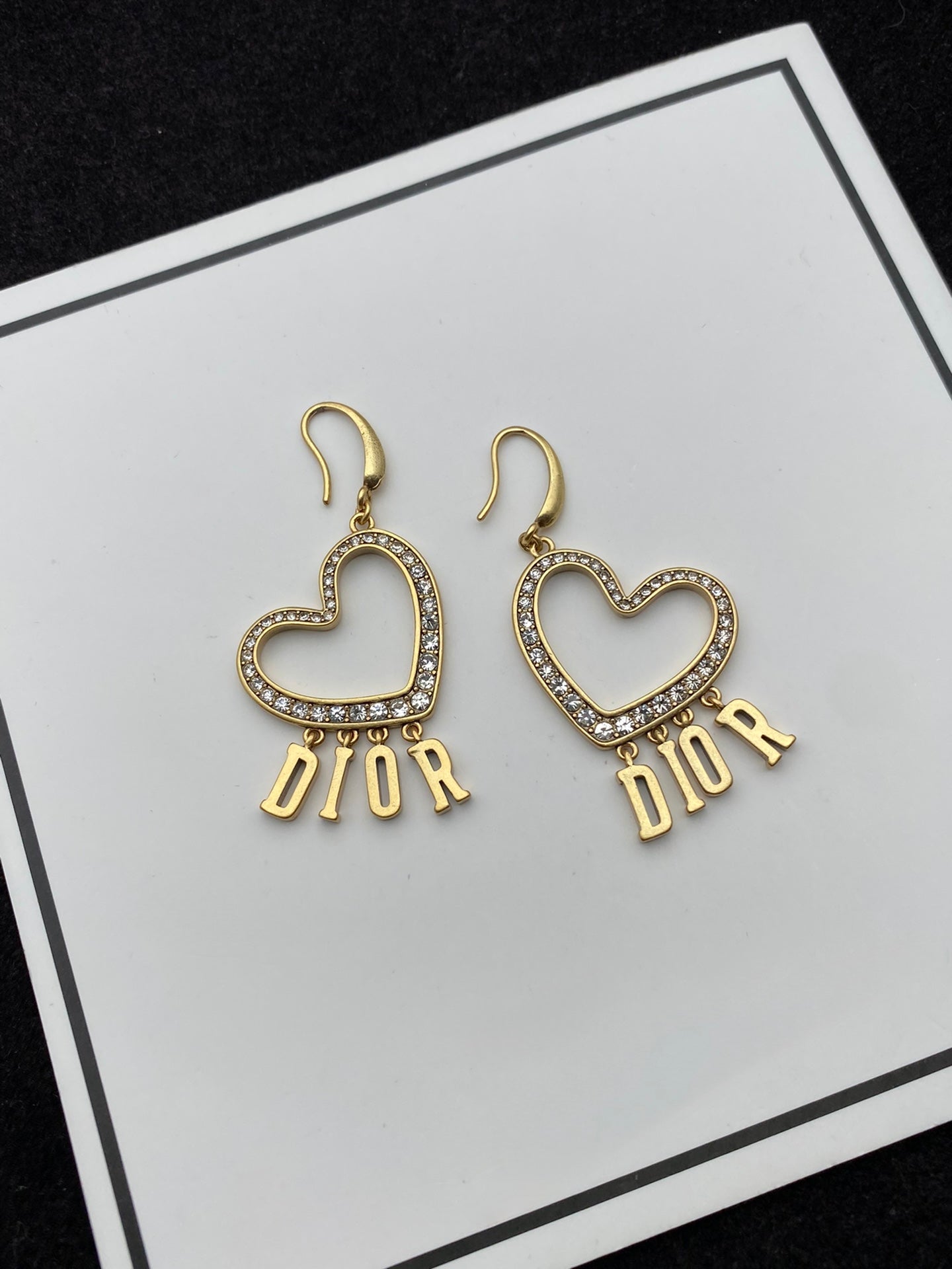 Corazón Earrings