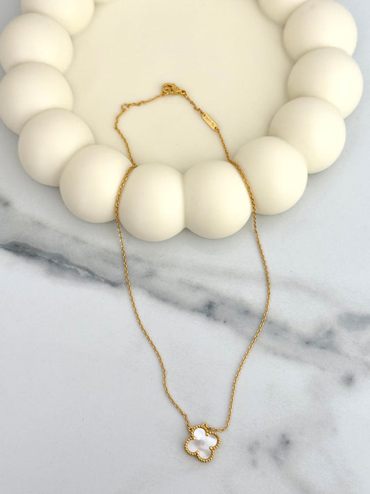 White Pearl Clover Necklace