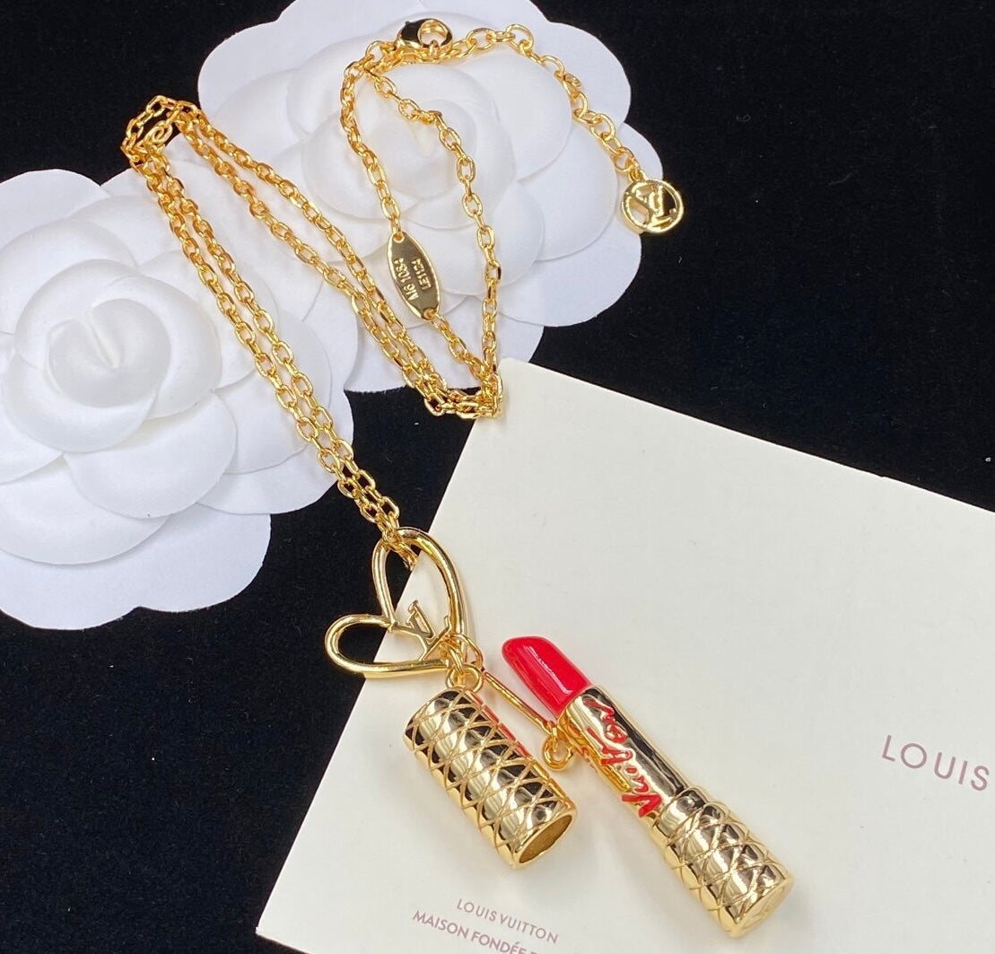 Lou Lipstick Necklace