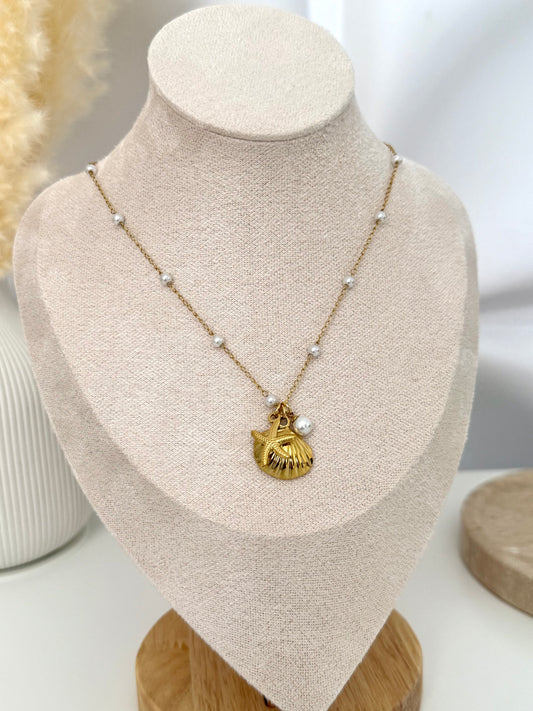 Arena Charm Necklace