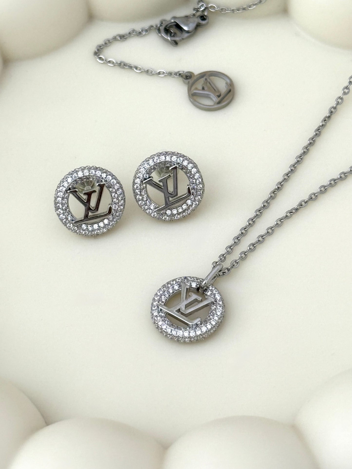 Mia Set