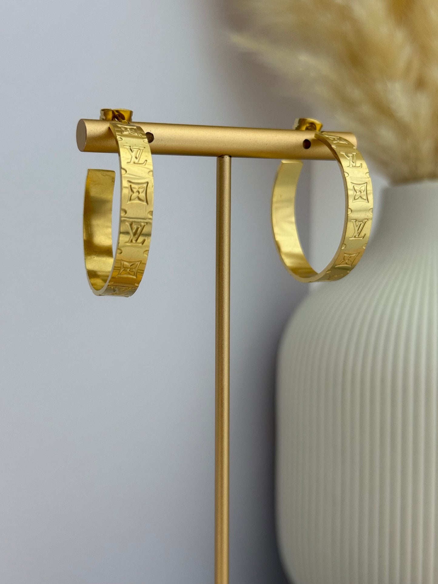 Luvi Medium Hoop