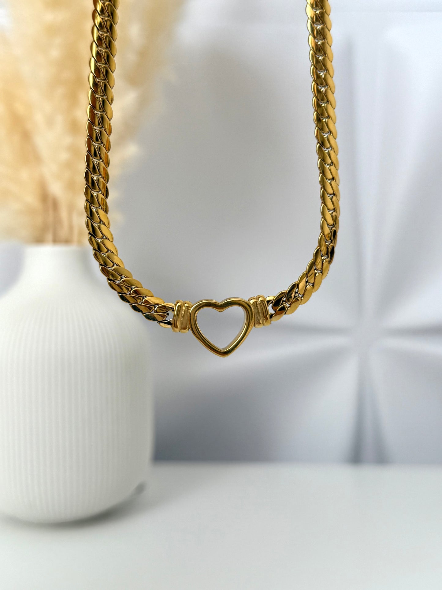Amore Necklace