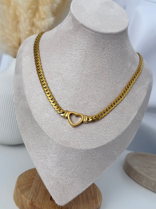 Amore Necklace