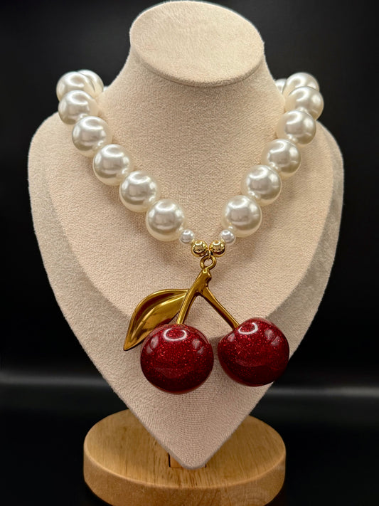 Perla Cherry Necklace