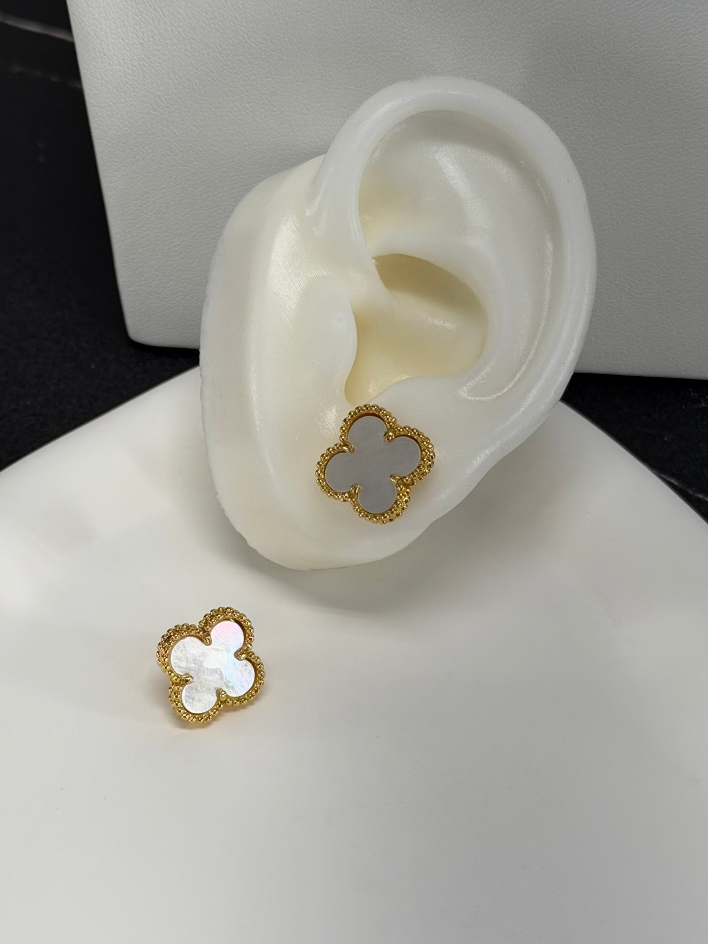Clover White Earring