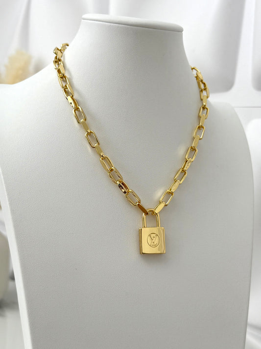 Gold Chunky Lock Necklace