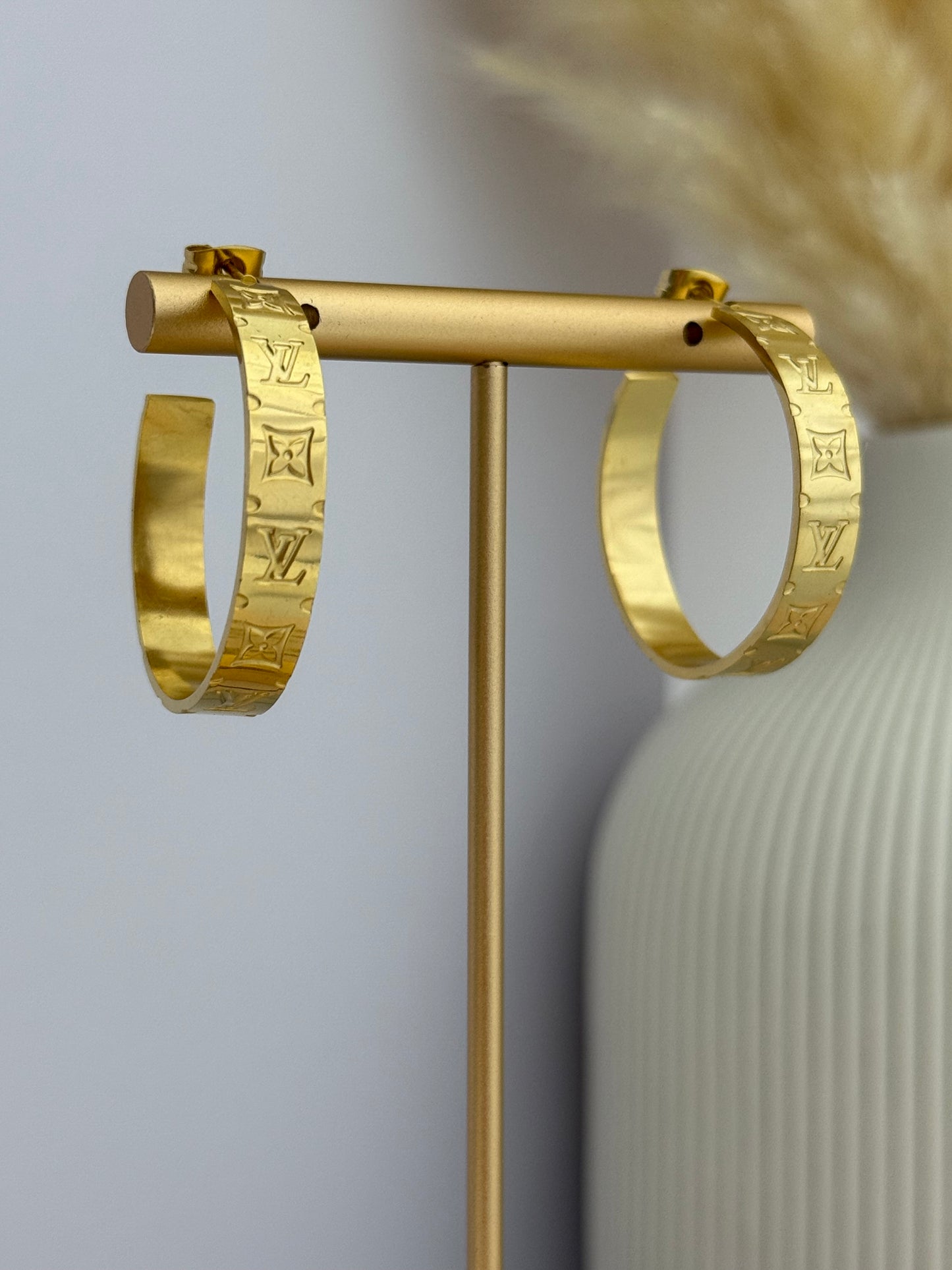 Luvi Medium Hoop