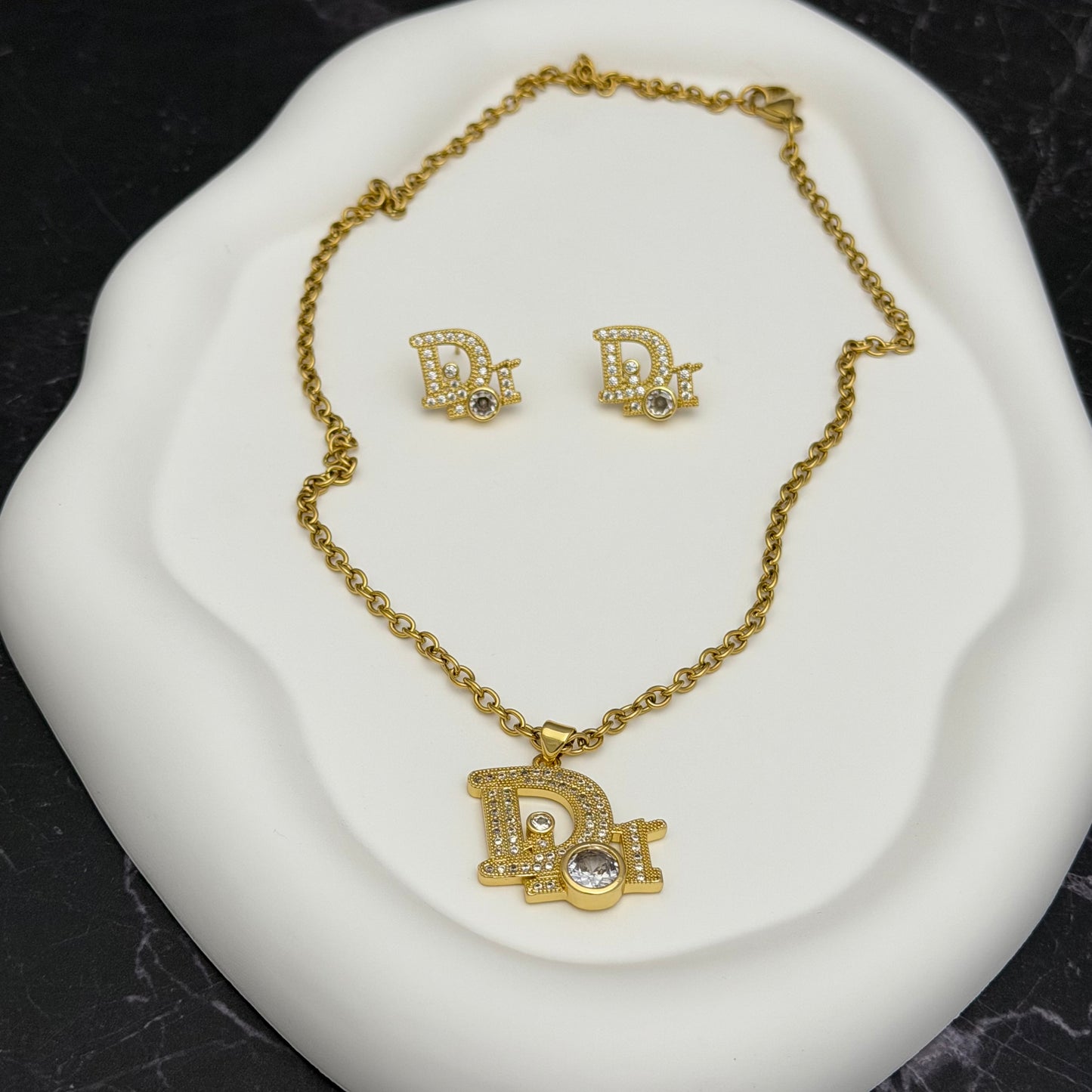 Dinora Set